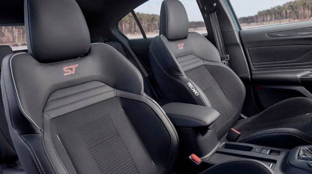 all-new-ford-focus-st-recaro-seats