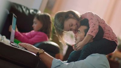 Family on a laptop