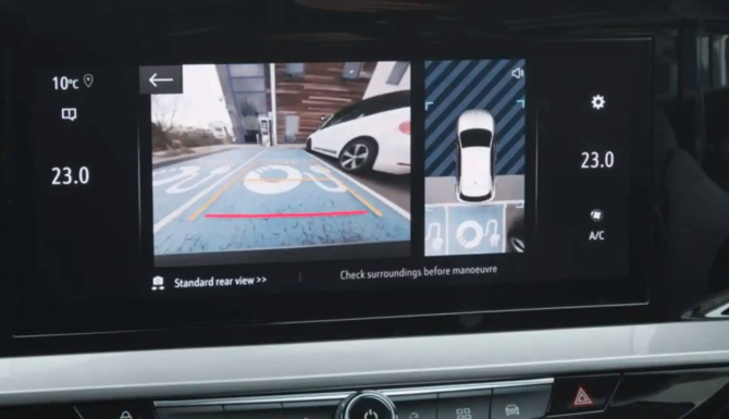 180° rear-view camera https://www.twall.co.uk/assets/media/image_04_21.jpg