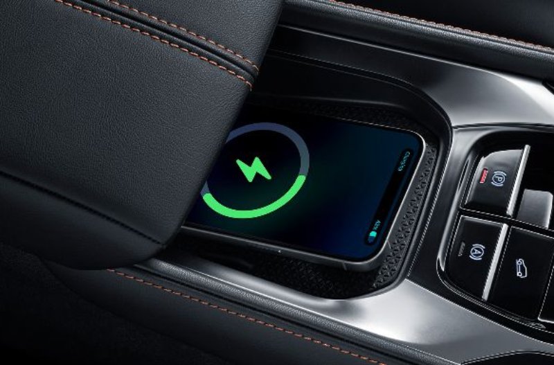 https://www.twall.co.uk/assets/media/mghswirelesscharging.jpeg