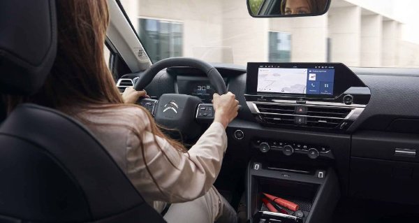 Person driving the Citroen C4 X