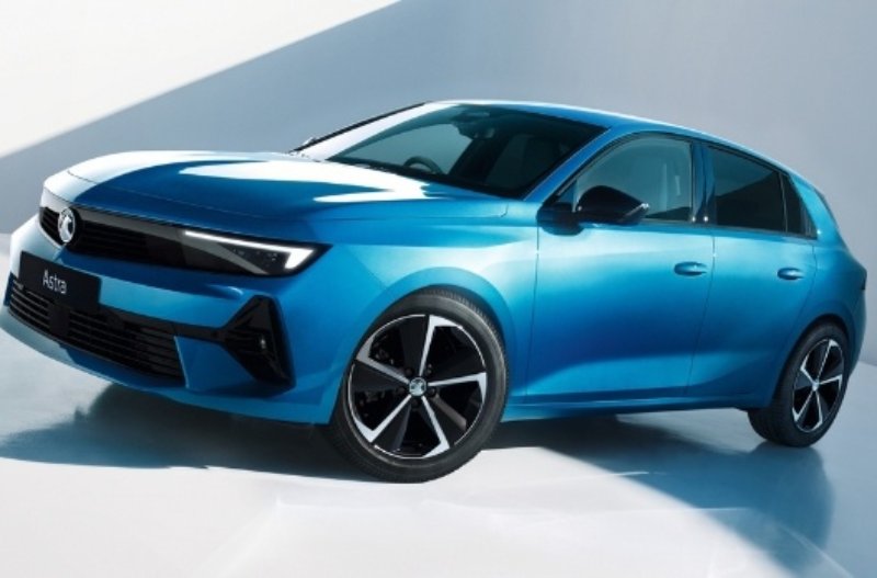 The limited edition is here! https://www.twall.co.uk/assets/media/sideangleofthenewvauxhallastraelectric.jpeg