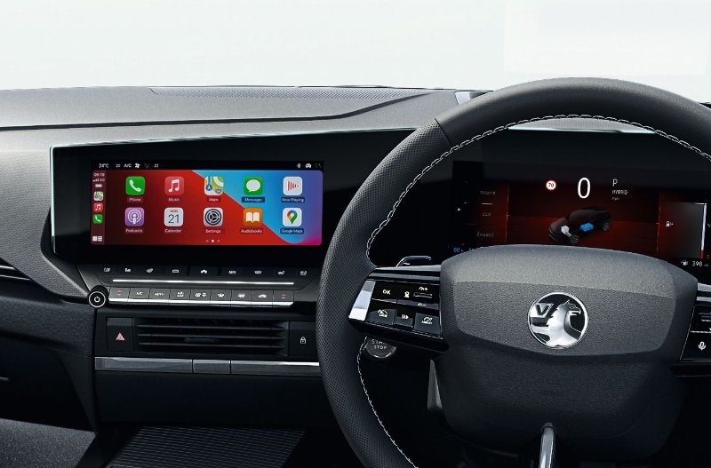 https://www.twall.co.uk/assets/media/vauxhallapplecarplay.jpeg