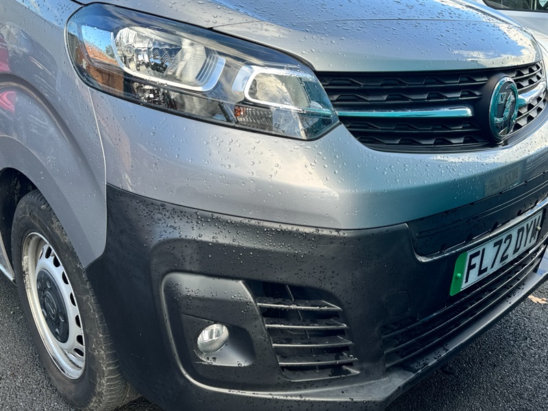 2022 VAUXHALL VIVARO